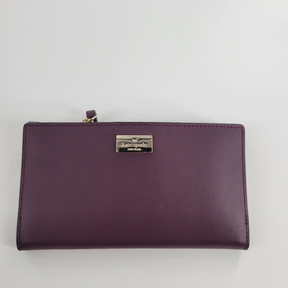Kate Spade Stacy Laurel Way Saffiano Leather Large Bifold Wallet Deep Plum - Picture 1 of 5